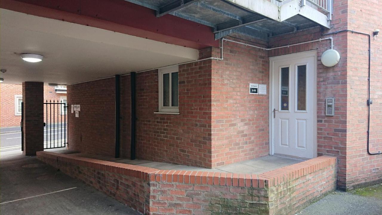 Victoria Cloisters Apartments Йорк Экстерьер фото